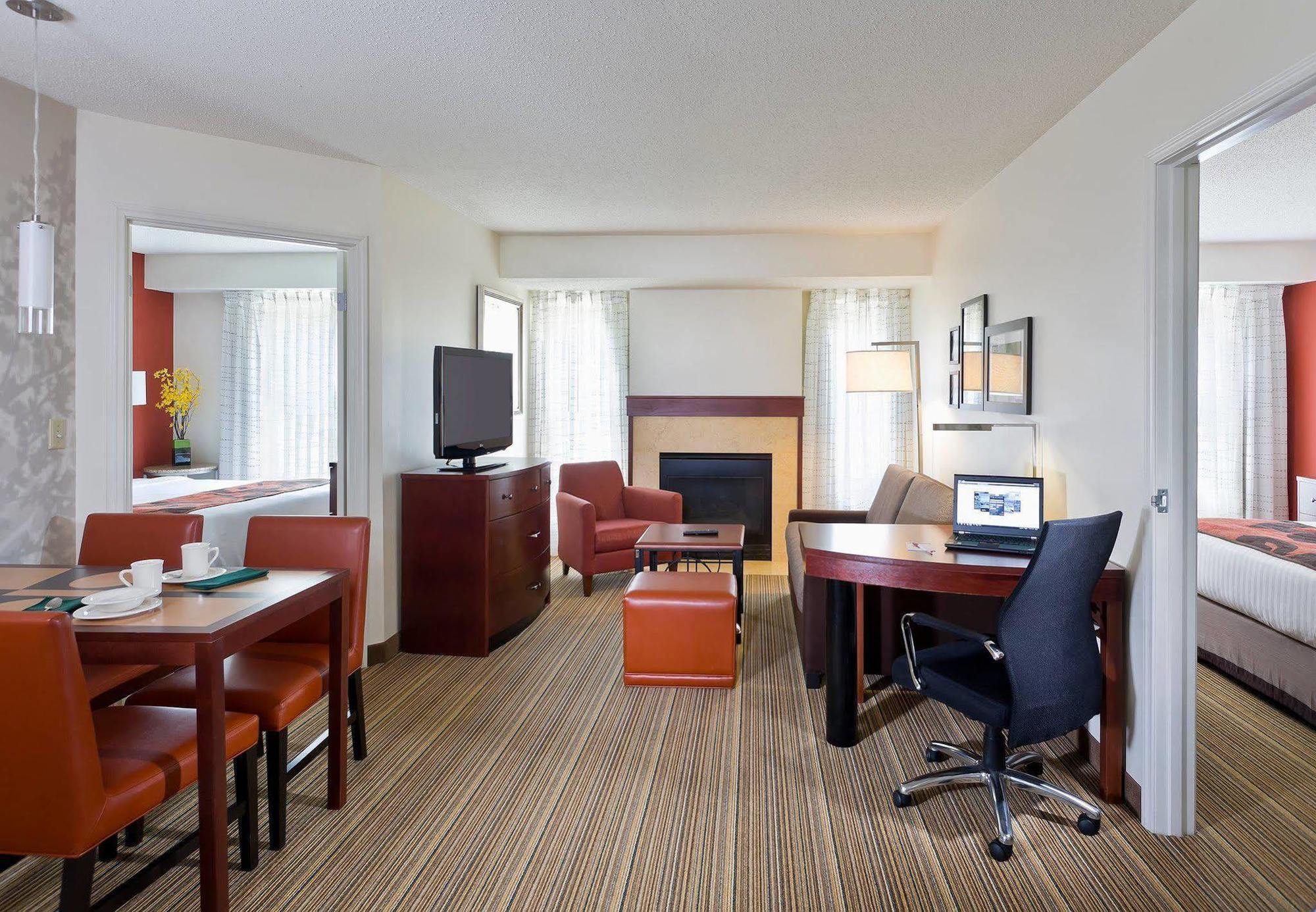 Residence Inn Lansing West Delta Center Township Room photo